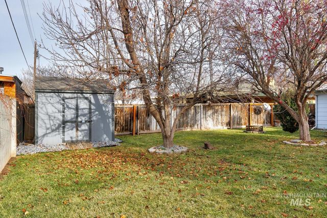 1203 S Beechwood Dr, Boise, ID 83709