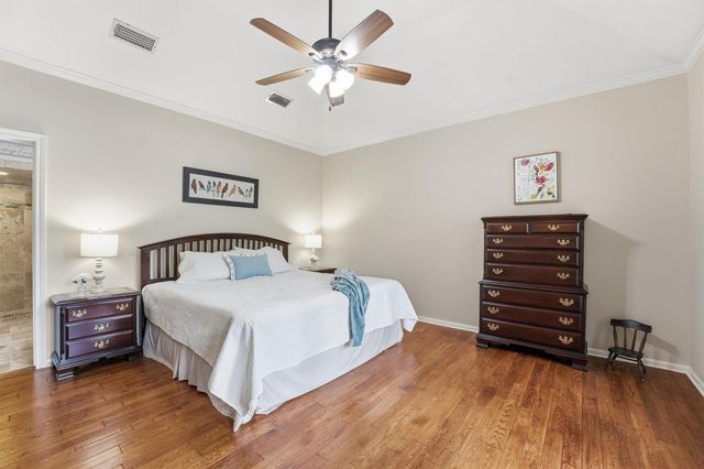 5615 Lone Cedar Drive, Kingwood, TX 77345