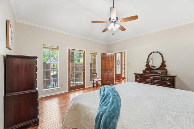 5615 Lone Cedar Drive, Kingwood, TX 77345