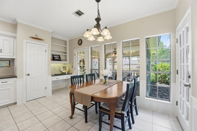 5615 Lone Cedar Drive, Kingwood, TX 77345