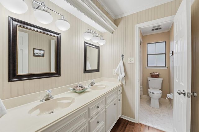 5615 Lone Cedar Drive, Kingwood, TX 77345