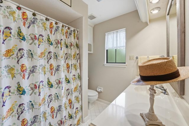 5615 Lone Cedar Drive, Kingwood, TX 77345
