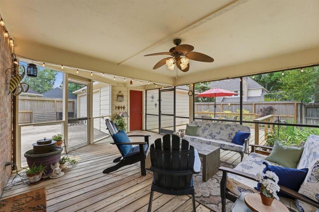 5615 Lone Cedar Drive, Kingwood, TX 77345