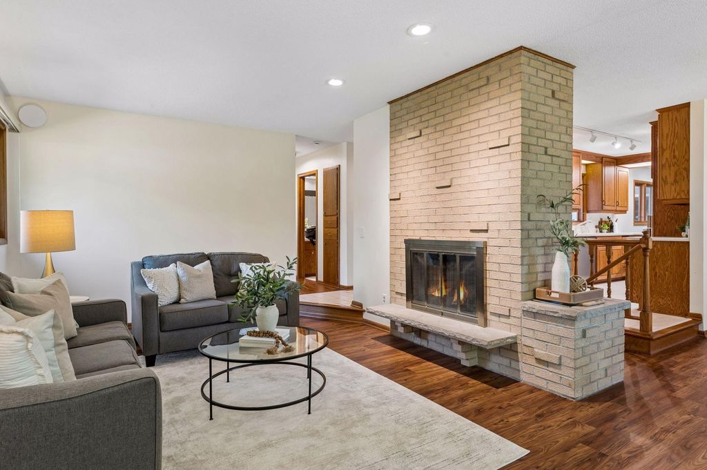 5908 W 104th Street, Bloomington, MN 55438 — photo 4