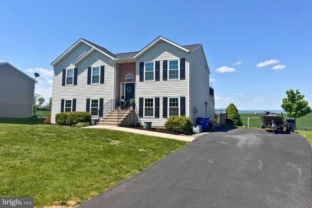 15297 CAMDEN DRIVE, Greencastle, PA 17225