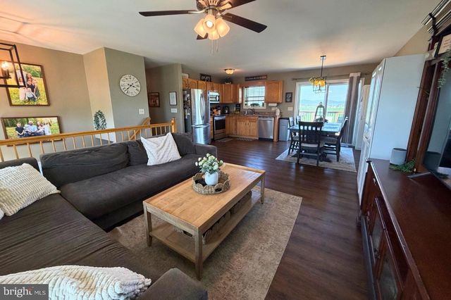 15297 CAMDEN DRIVE, Greencastle, PA 17225