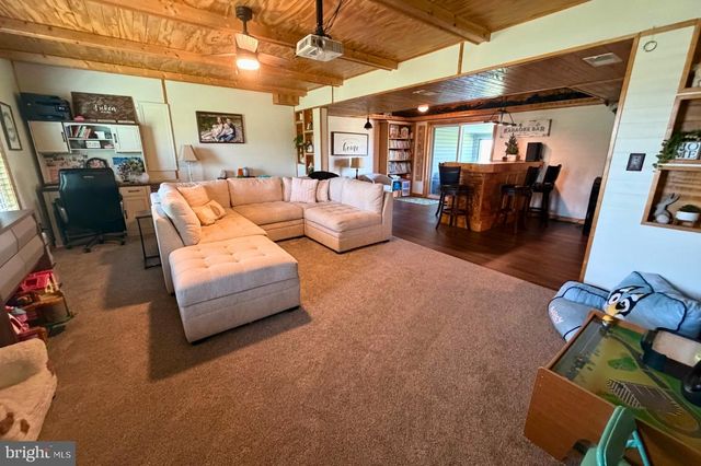 15297 CAMDEN DRIVE, Greencastle, PA 17225