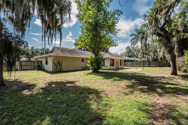 7716 NATURE TRAIL, Lakeland, FL 33809