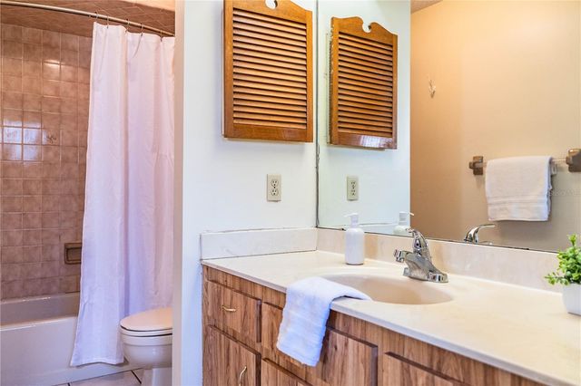 7716 NATURE TRAIL, Lakeland, FL 33809