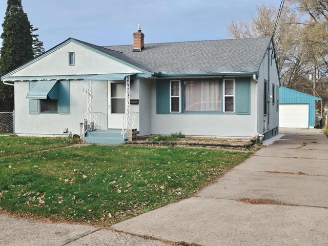 1591 Old Hudson Road, Saint Paul, MN 55106