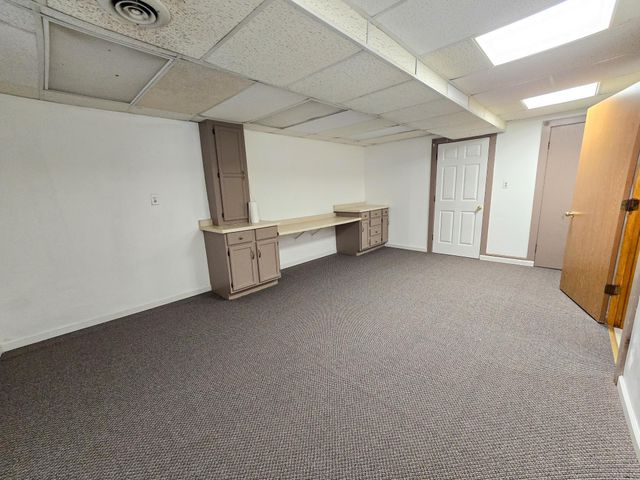 1591 Old Hudson Road, Saint Paul, MN 55106