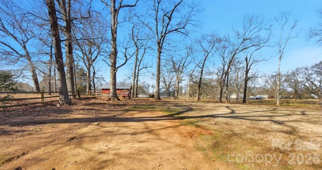 524 Lawyers Road W, Indian Trail, NC 28079