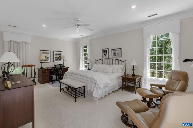 3225 PRESTWICK PL, Keswick, VA 22947