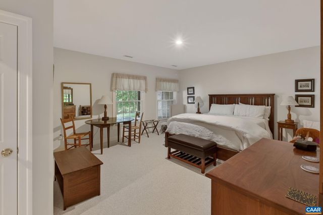 3225 PRESTWICK PL, Keswick, VA 22947
