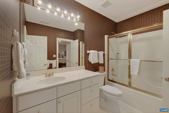 3225 PRESTWICK PL, Keswick, VA 22947