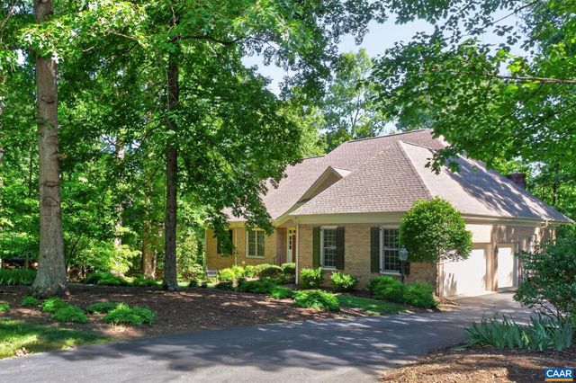 3225 PRESTWICK PL, Keswick, VA 22947