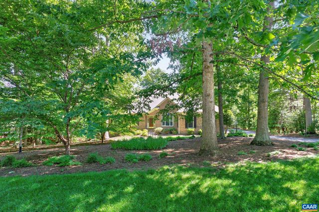3225 PRESTWICK PL, Keswick, VA 22947