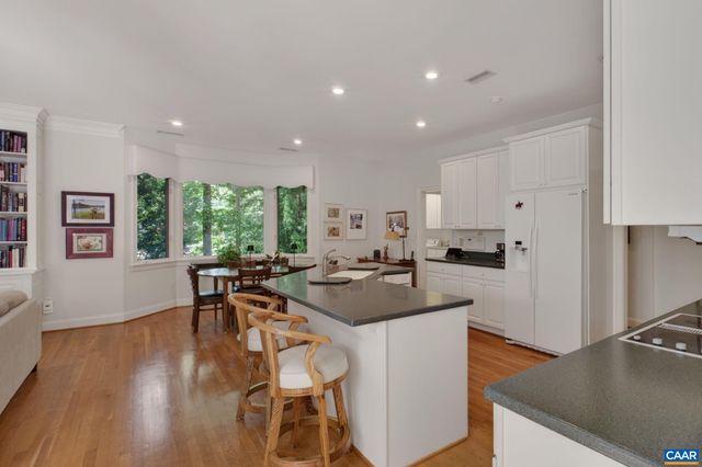 3225 PRESTWICK PL, Keswick, VA 22947
