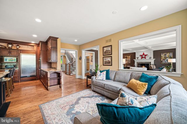 1548 MORSTEIN RD, Malvern, PA 19355