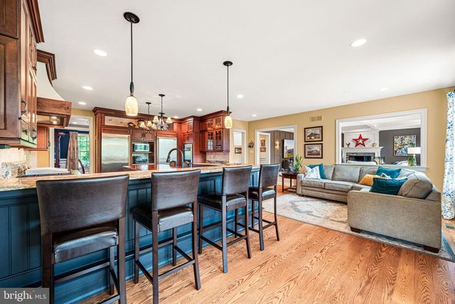 1548 MORSTEIN RD, Malvern, PA 19355