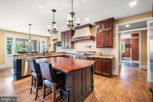 1548 MORSTEIN RD, Malvern, PA 19355