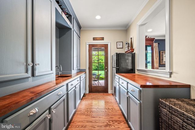 1548 MORSTEIN RD, Malvern, PA 19355