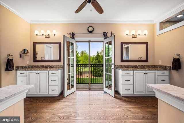 1548 MORSTEIN RD, Malvern, PA 19355