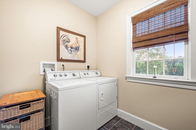 1548 MORSTEIN RD, Malvern, PA 19355