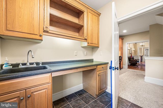 1548 MORSTEIN RD, Malvern, PA 19355