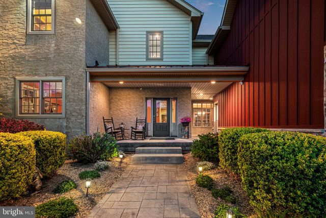 1548 MORSTEIN RD, Malvern, PA 19355