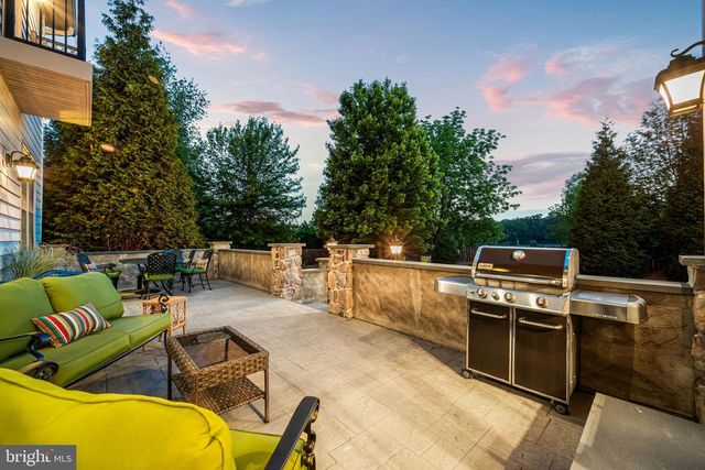 1548 MORSTEIN RD, Malvern, PA 19355