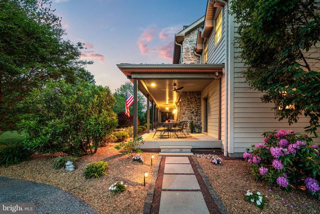 1548 MORSTEIN RD, Malvern, PA 19355
