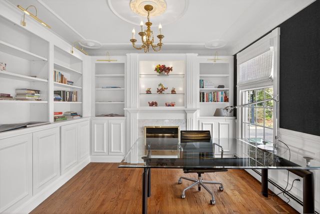 9 Beachway Road, East Sandwich, MA 02537