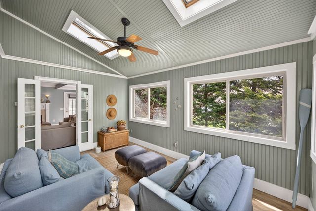 9 Beachway Road, East Sandwich, MA 02537
