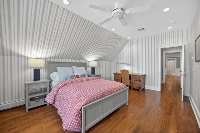 9 Beachway Road, East Sandwich, MA 02537