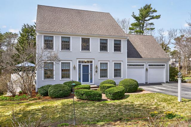 9 Beachway Road, East Sandwich, MA 02537