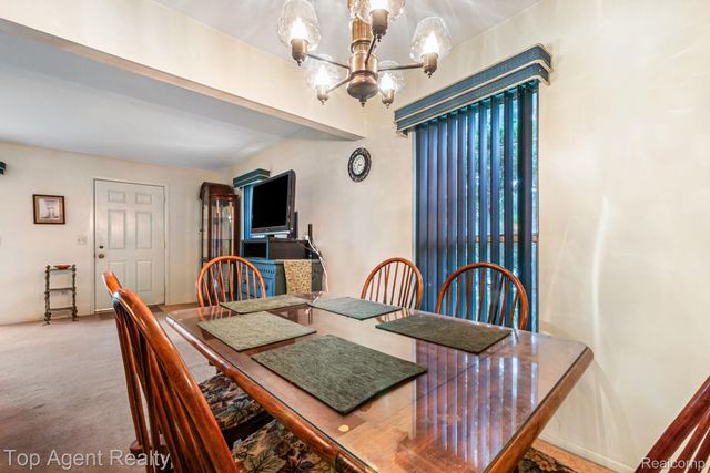 24755 Meadow Lane, Harrison Charter Township, MI 48045