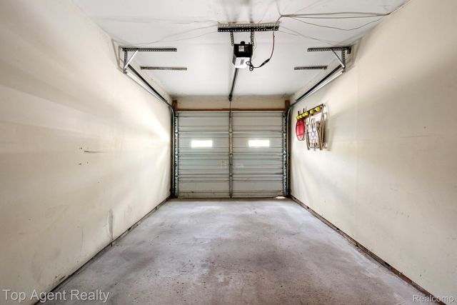 24755 Meadow Lane, Harrison Charter Township, MI 48045