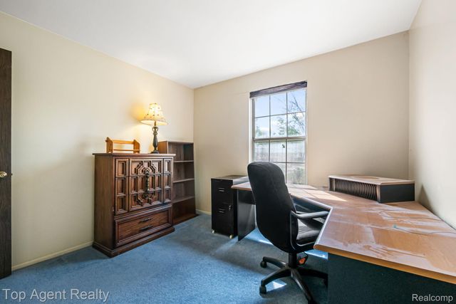 24755 Meadow Lane, Harrison Charter Township, MI 48045