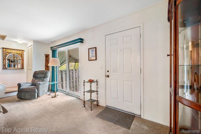 24755 Meadow Lane, Harrison Charter Township, MI 48045