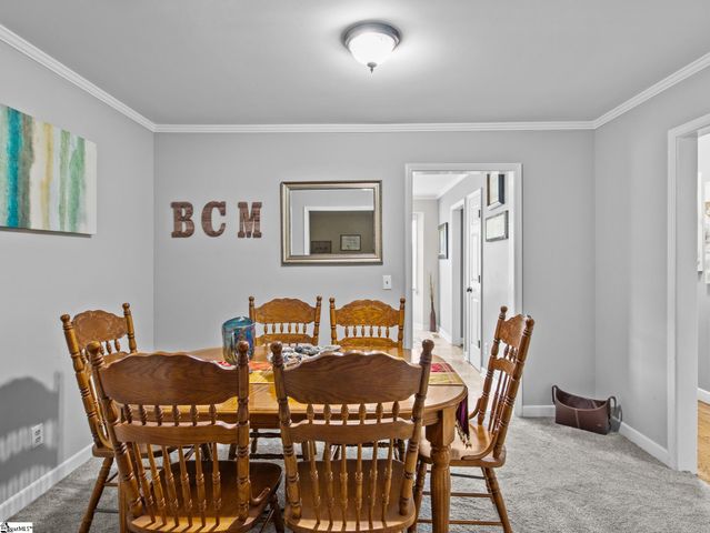 5 Hillington Place, Greer, SC 29651