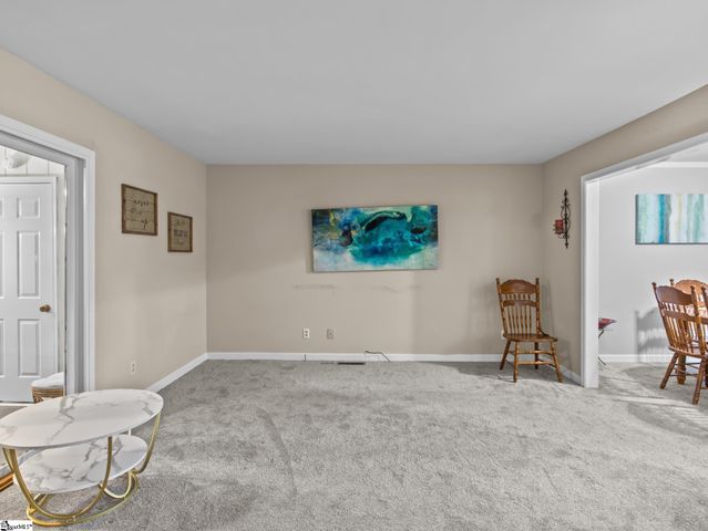 5 Hillington Place, Greer, SC 29651