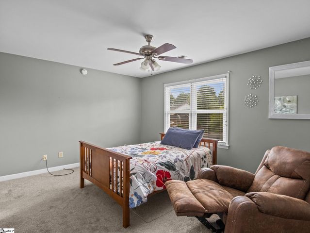 5 Hillington Place, Greer, SC 29651