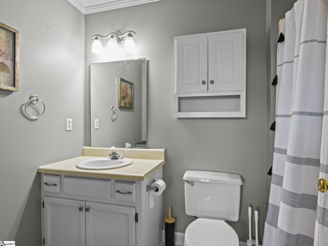 5 Hillington Place, Greer, SC 29651