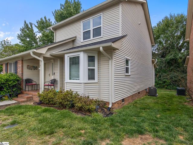 5 Hillington Place, Greer, SC 29651