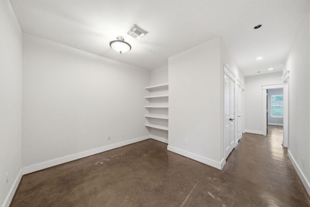 5524 Larkin Street B, Houston, TX 77007