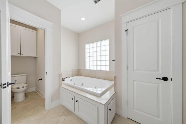 5524 Larkin Street B, Houston, TX 77007