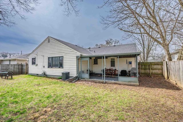 2500 N Rosewood Avenue, Muncie, IN 47304