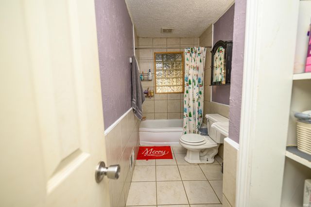 2500 N Rosewood Avenue, Muncie, IN 47304
