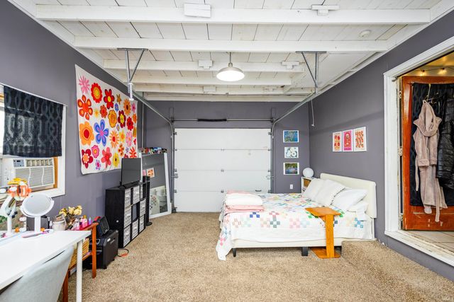 2500 N Rosewood Avenue, Muncie, IN 47304